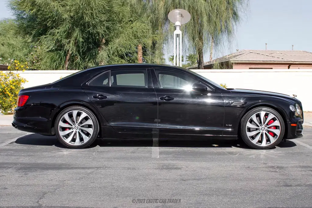 2020 Bentley Flying Spur W12 Sedan