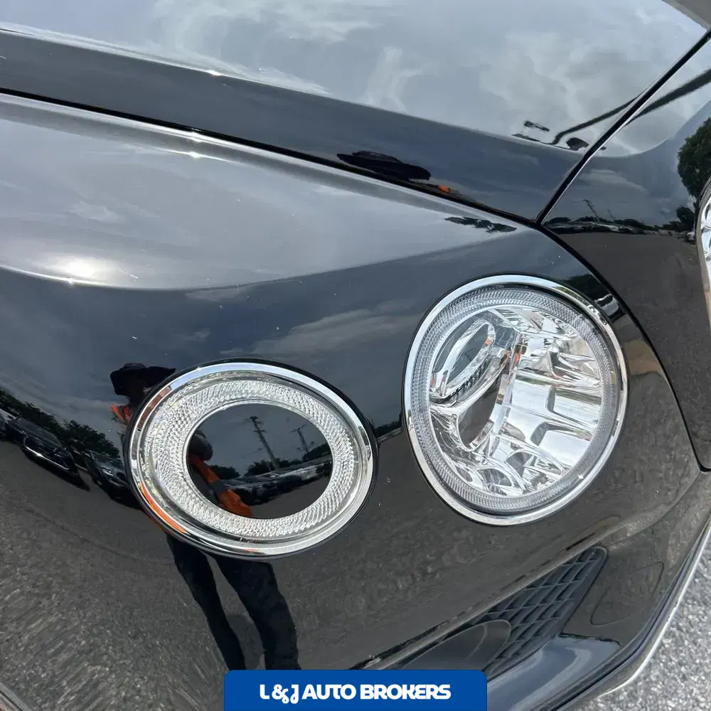 2018 Bentley Bentayga Base