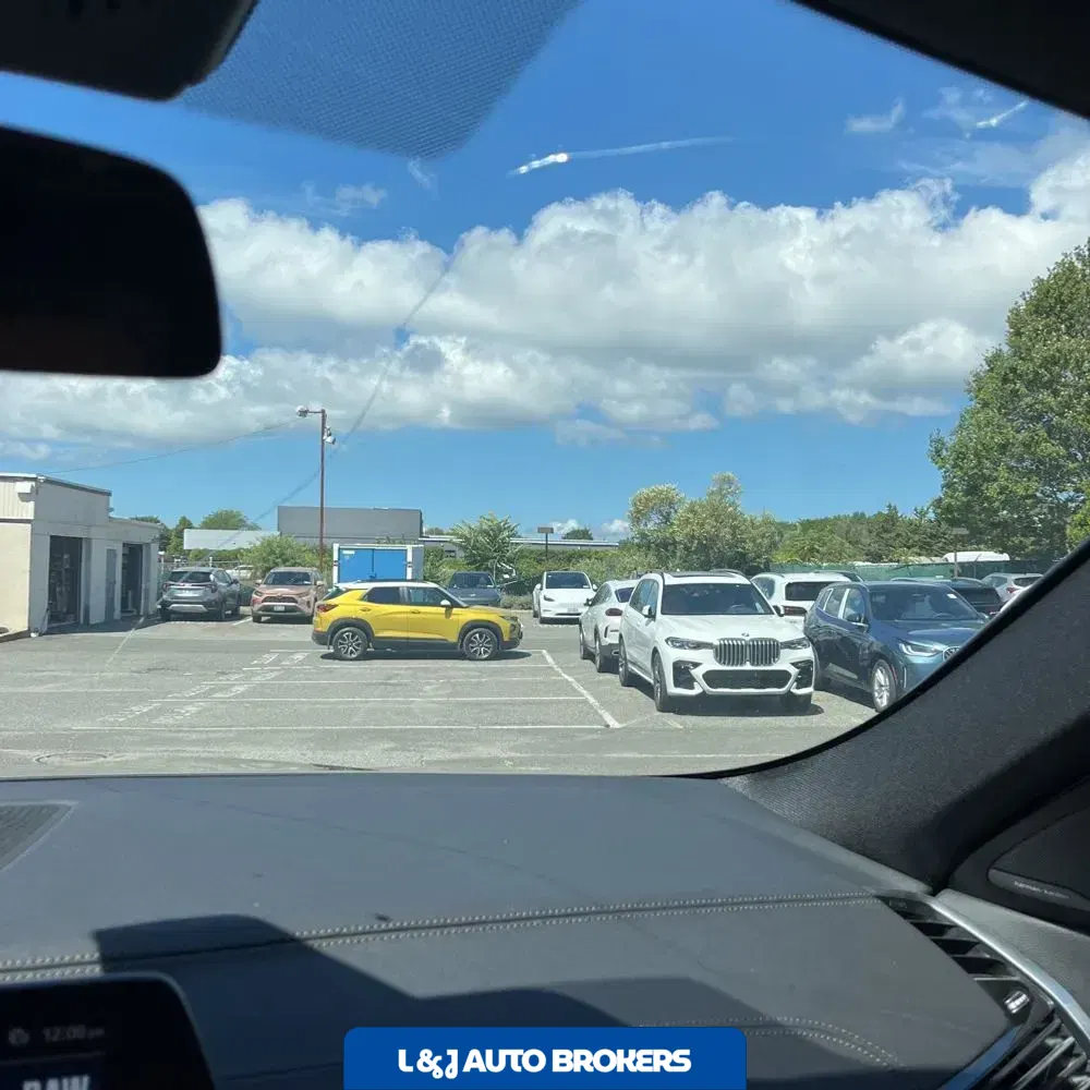 2023 BMW X6 M50i