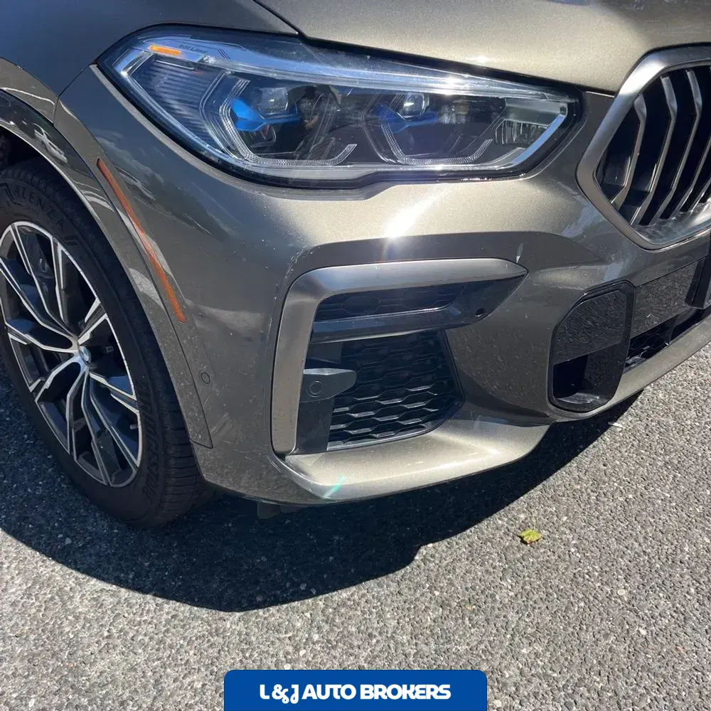 2023 BMW X6 M50i