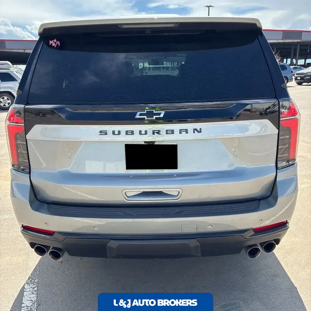 2025 Chevrolet Suburban Z71