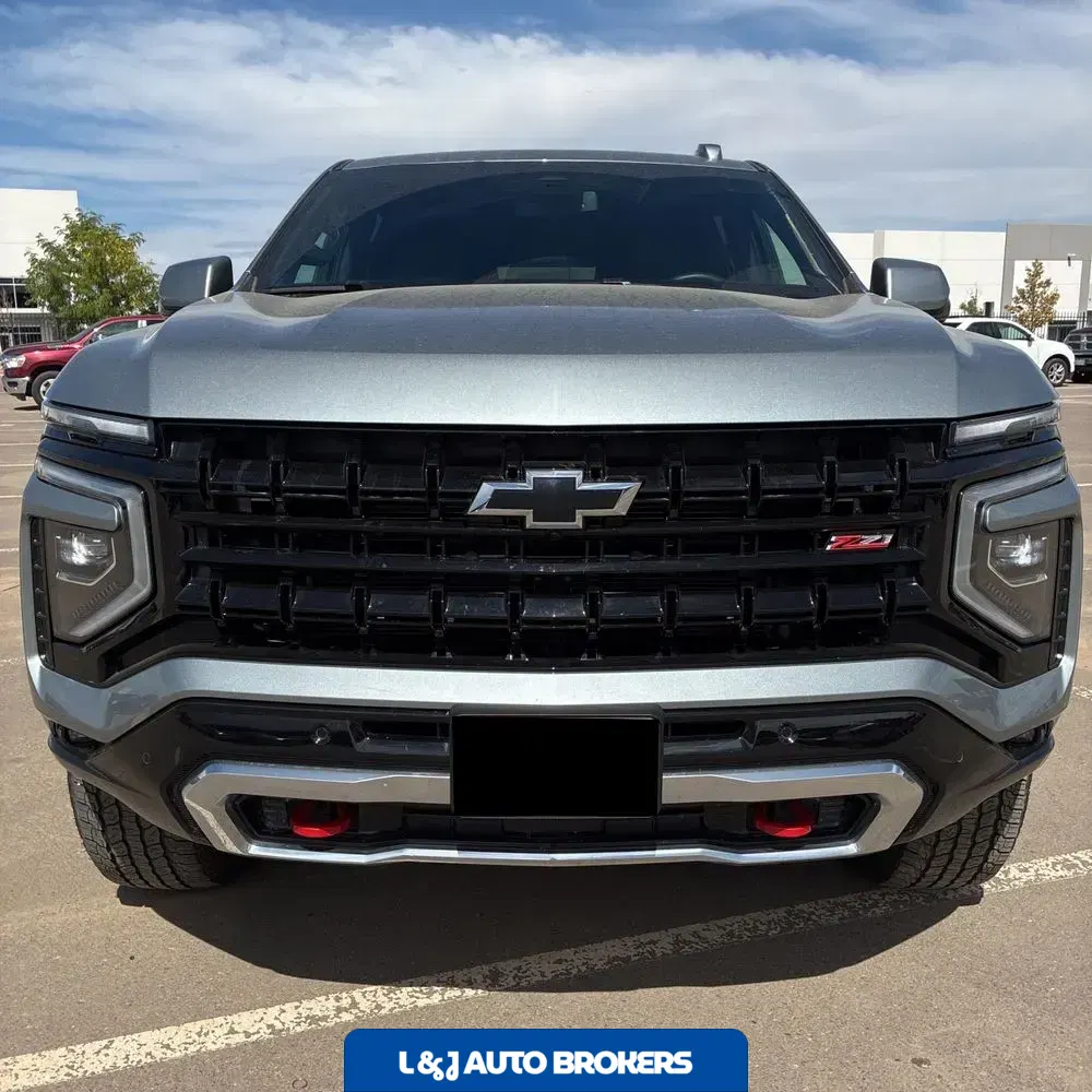2025 Chevrolet Suburban Z71