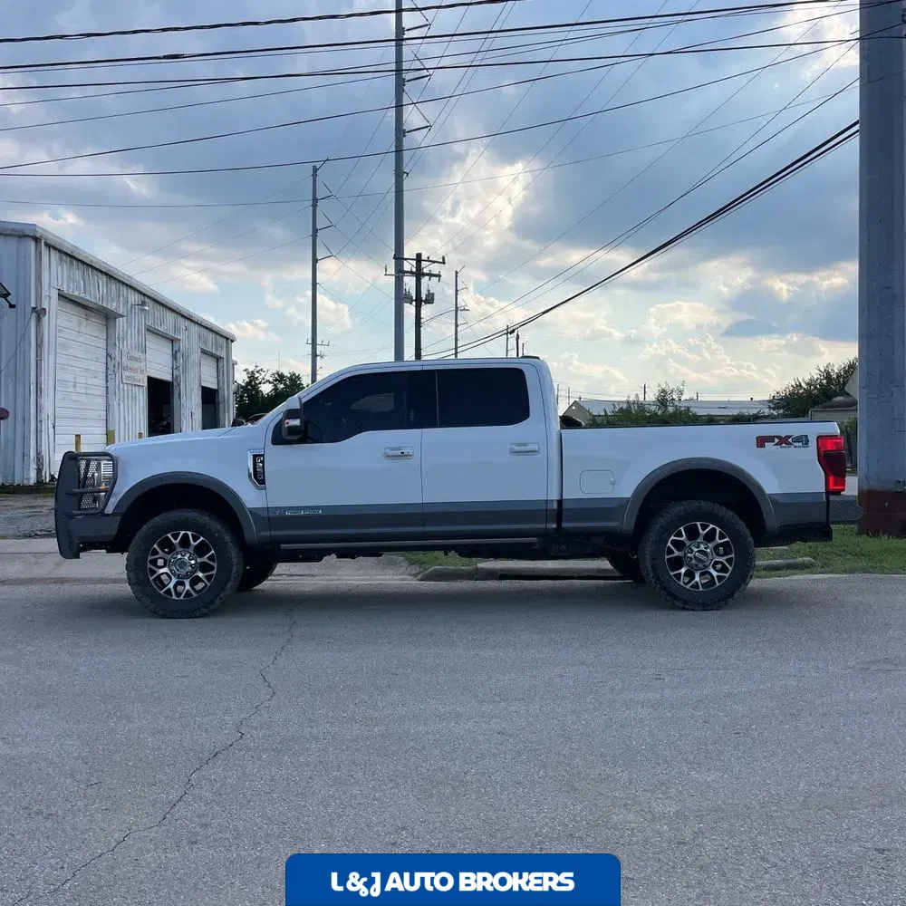2021 Ford F-250 Super Duty Lariat