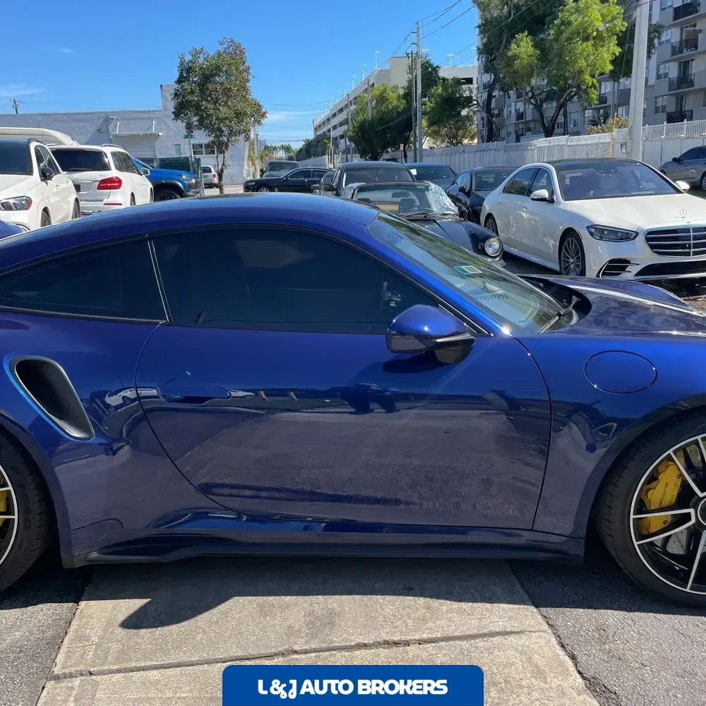 2021 Porsche 911 Turbo S