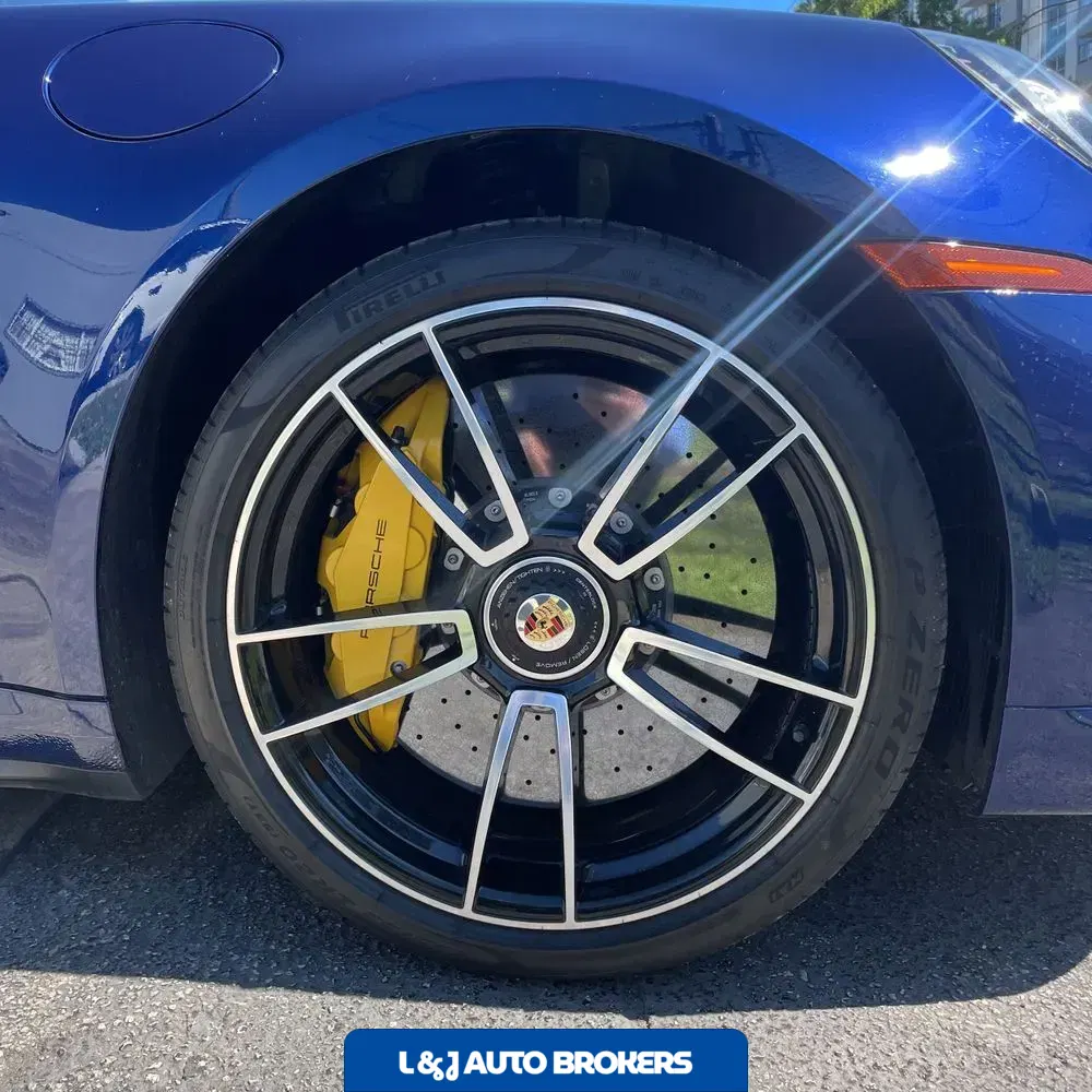 2021 Porsche 911 Turbo S