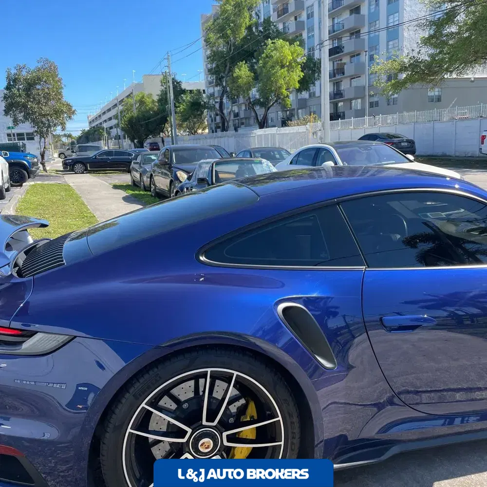 2021 Porsche 911 Turbo S