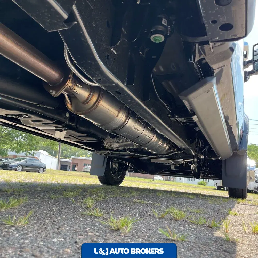 2025 Ford F-450 Super Duty Platinum