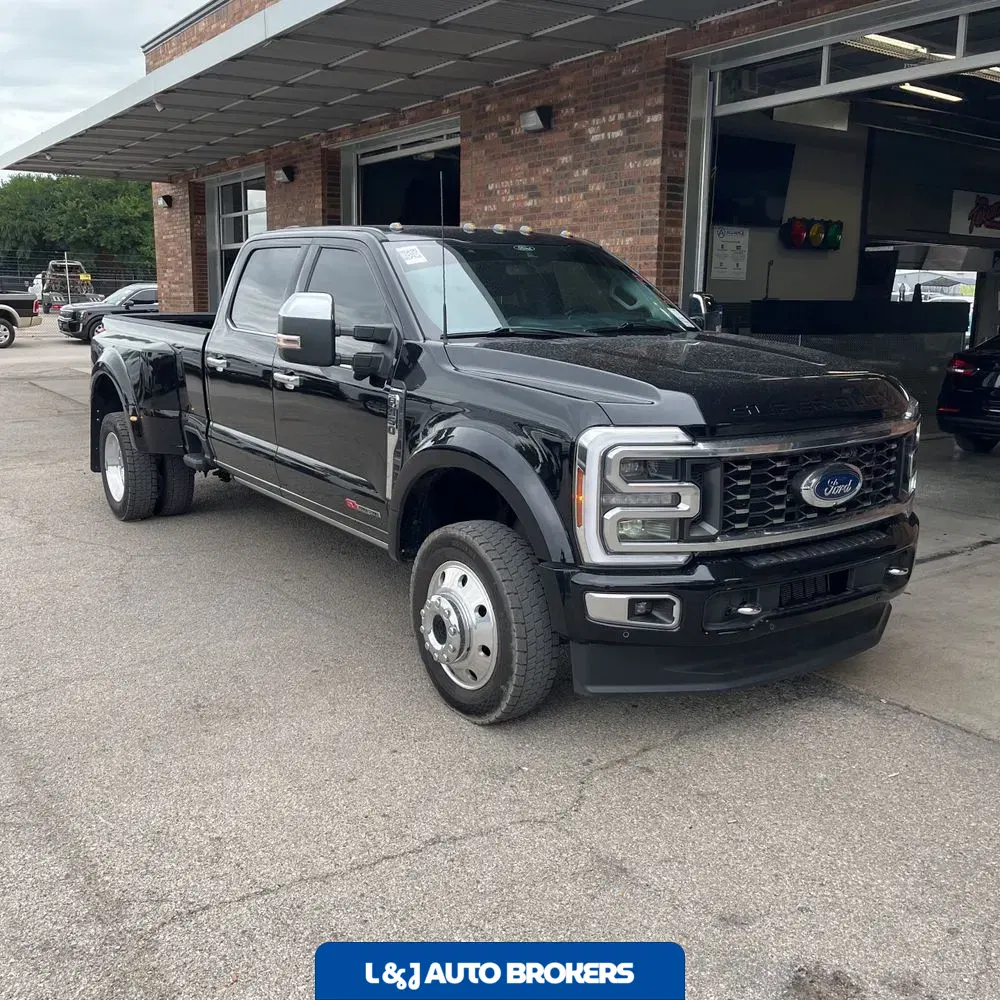 2024 Ford F-450 Super Duty Limited
