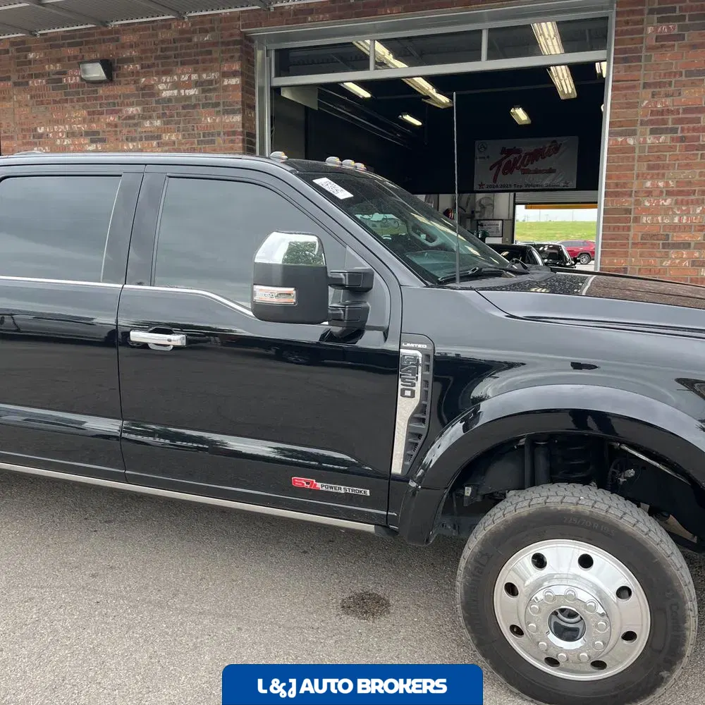 2024 Ford F-450 Super Duty Limited