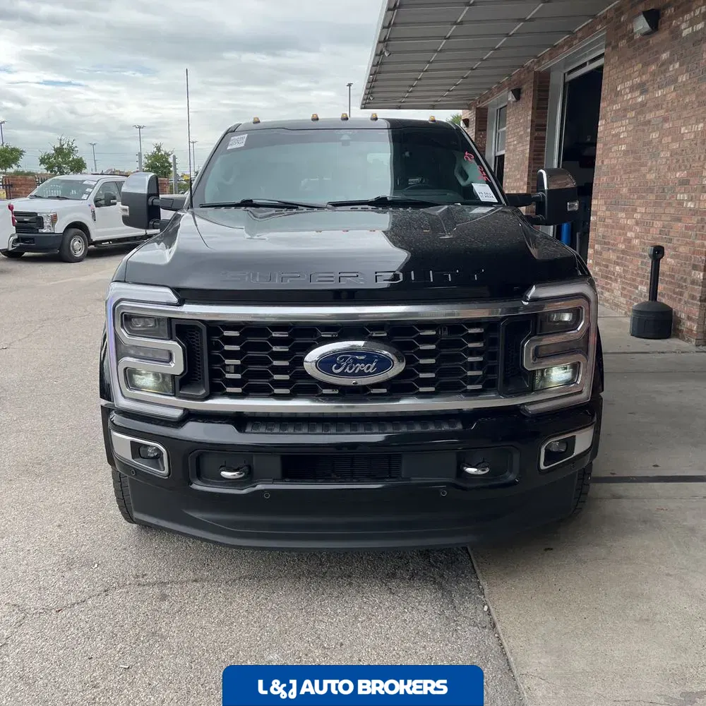 2024 Ford F-450 Super Duty Limited