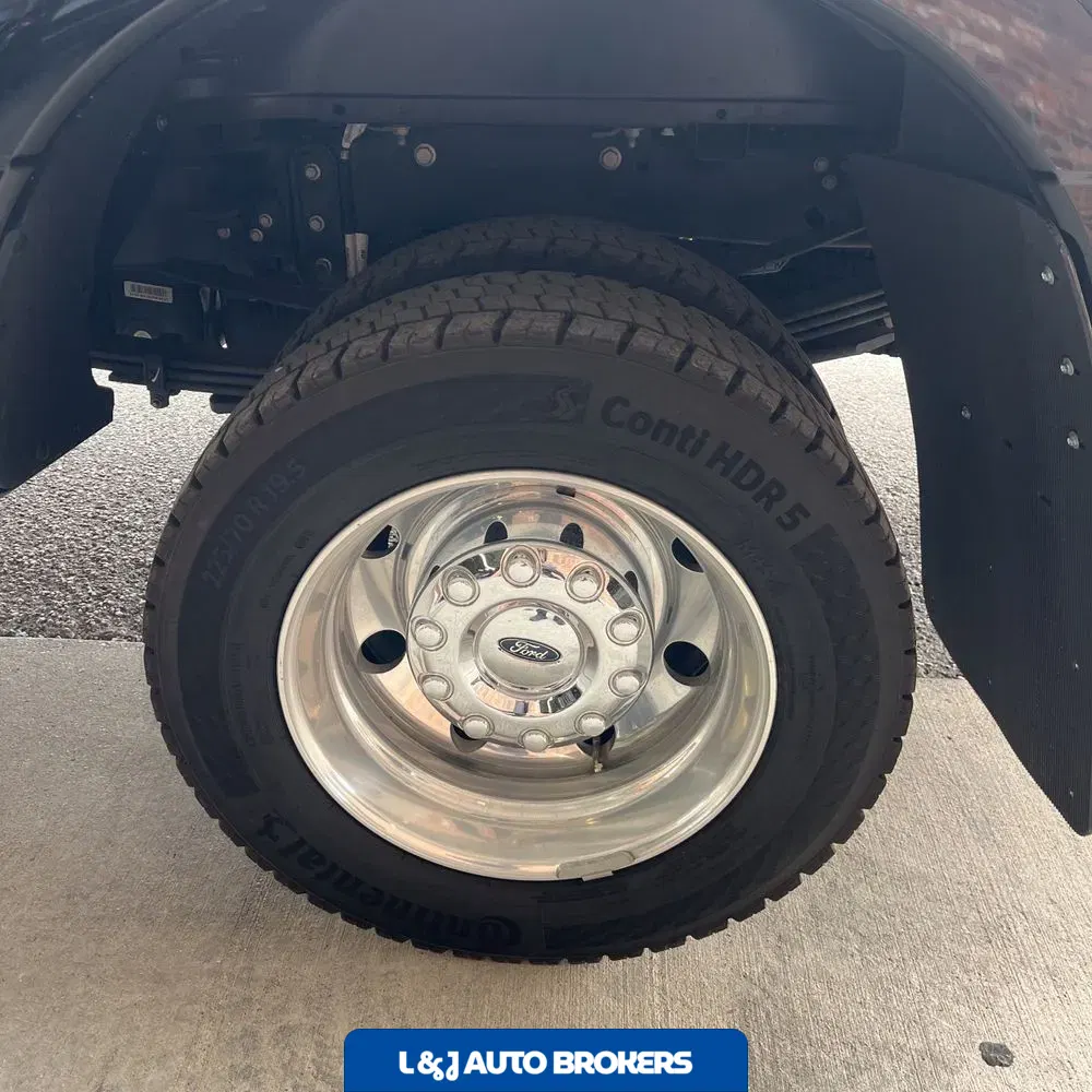 2024 Ford F-450 Super Duty Limited