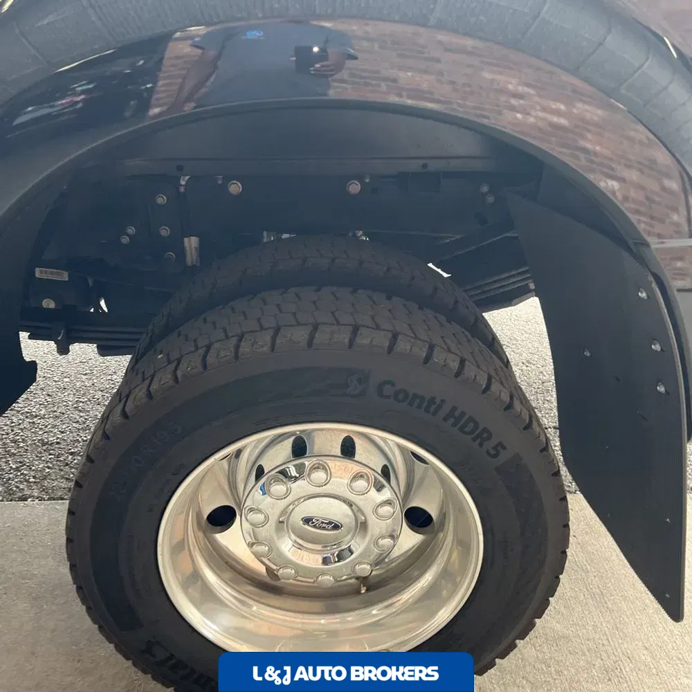 2024 Ford F-450 Super Duty Limited