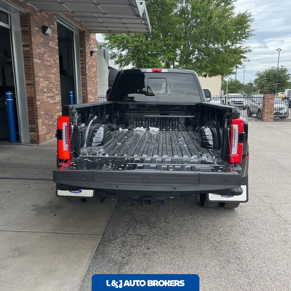 2024 Ford F-450 Super Duty Limited