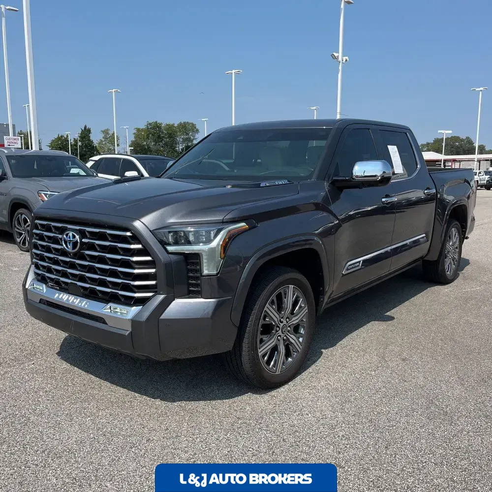 2024 Toyota Tundra Capstone HV