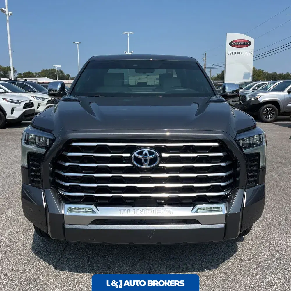 2024 Toyota Tundra Capstone HV