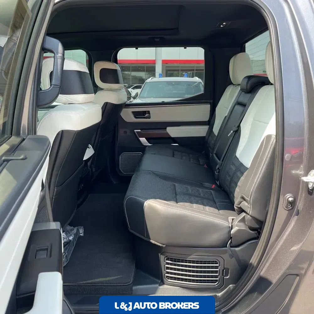 2024 Toyota Tundra Capstone HV