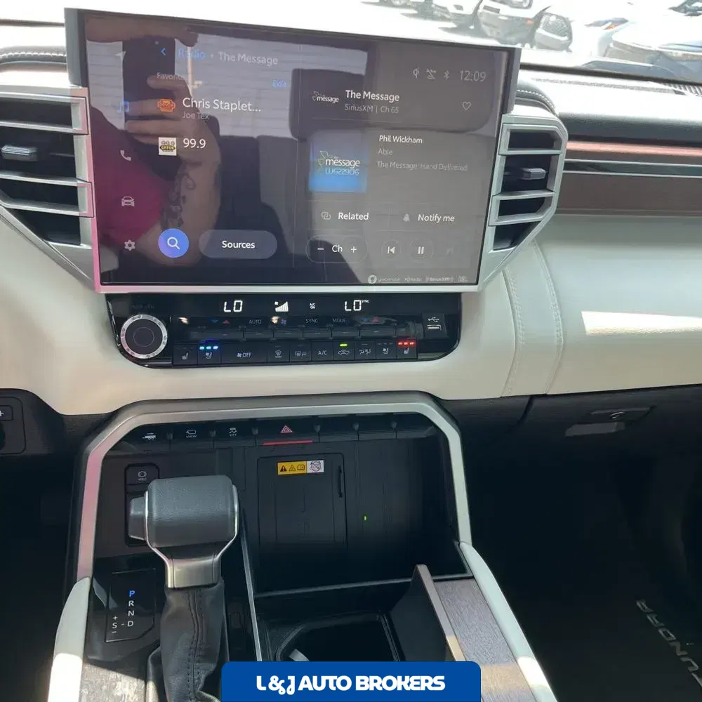 2024 Toyota Tundra Capstone HV