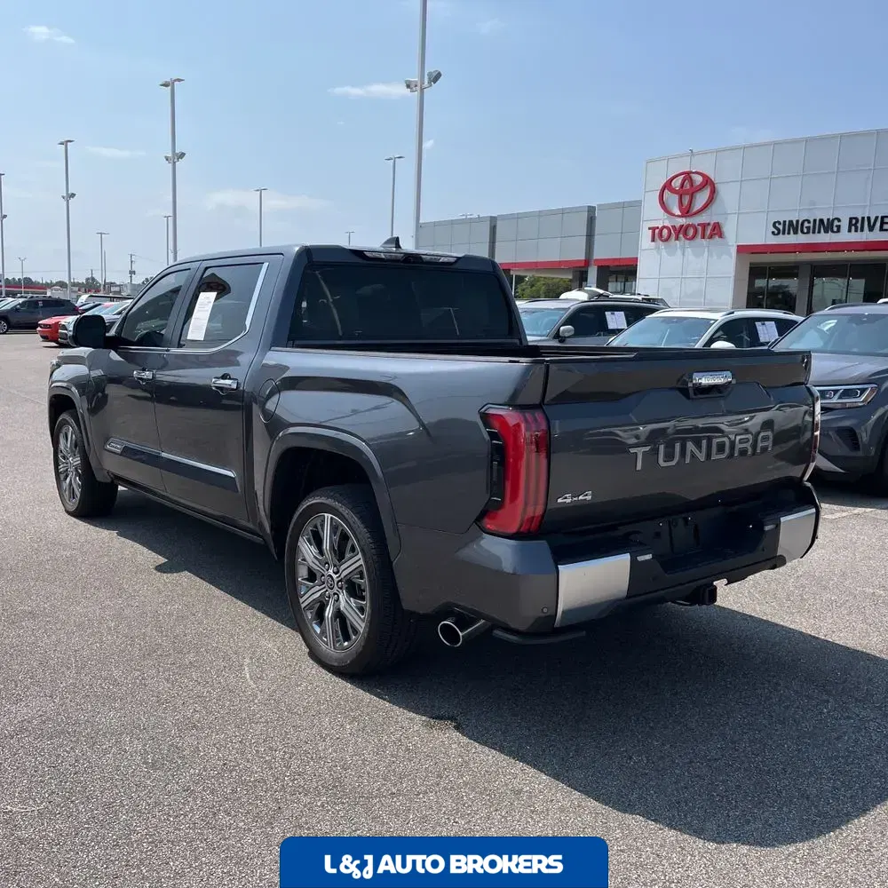 2024 Toyota Tundra Capstone HV
