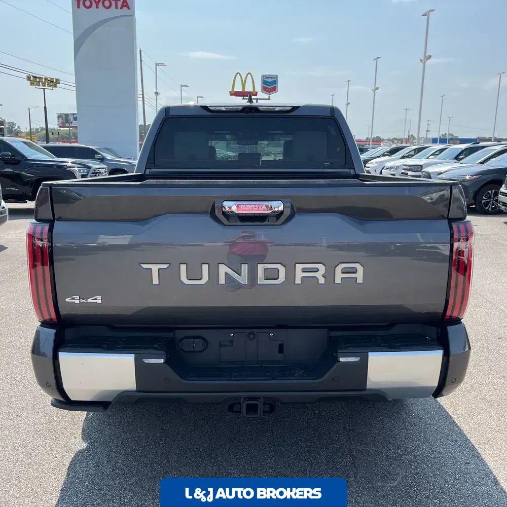 2024 Toyota Tundra Capstone HV