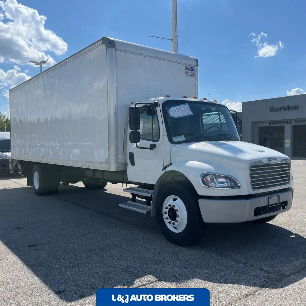 2024 Freightliner M2 106
