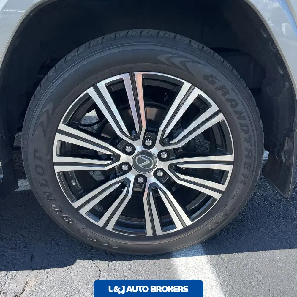 2023 Lexus LX 600 Luxury
