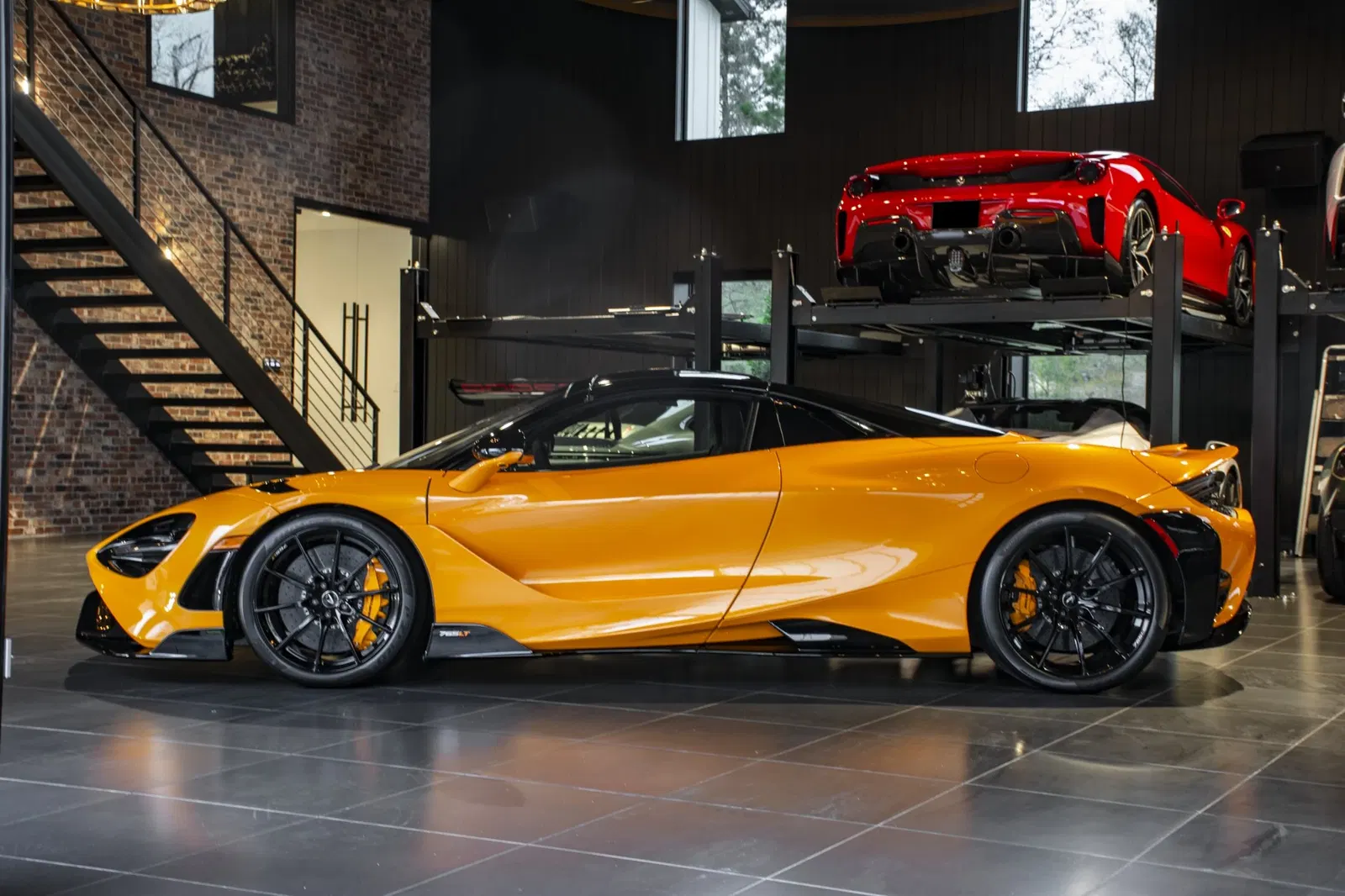 1,200-Mile 2022 McLaren 765LT Spider