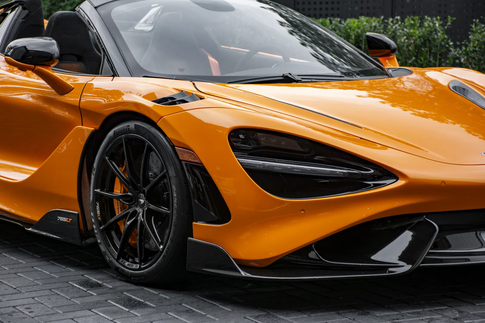 1,200-Mile 2022 McLaren 765LT Spider