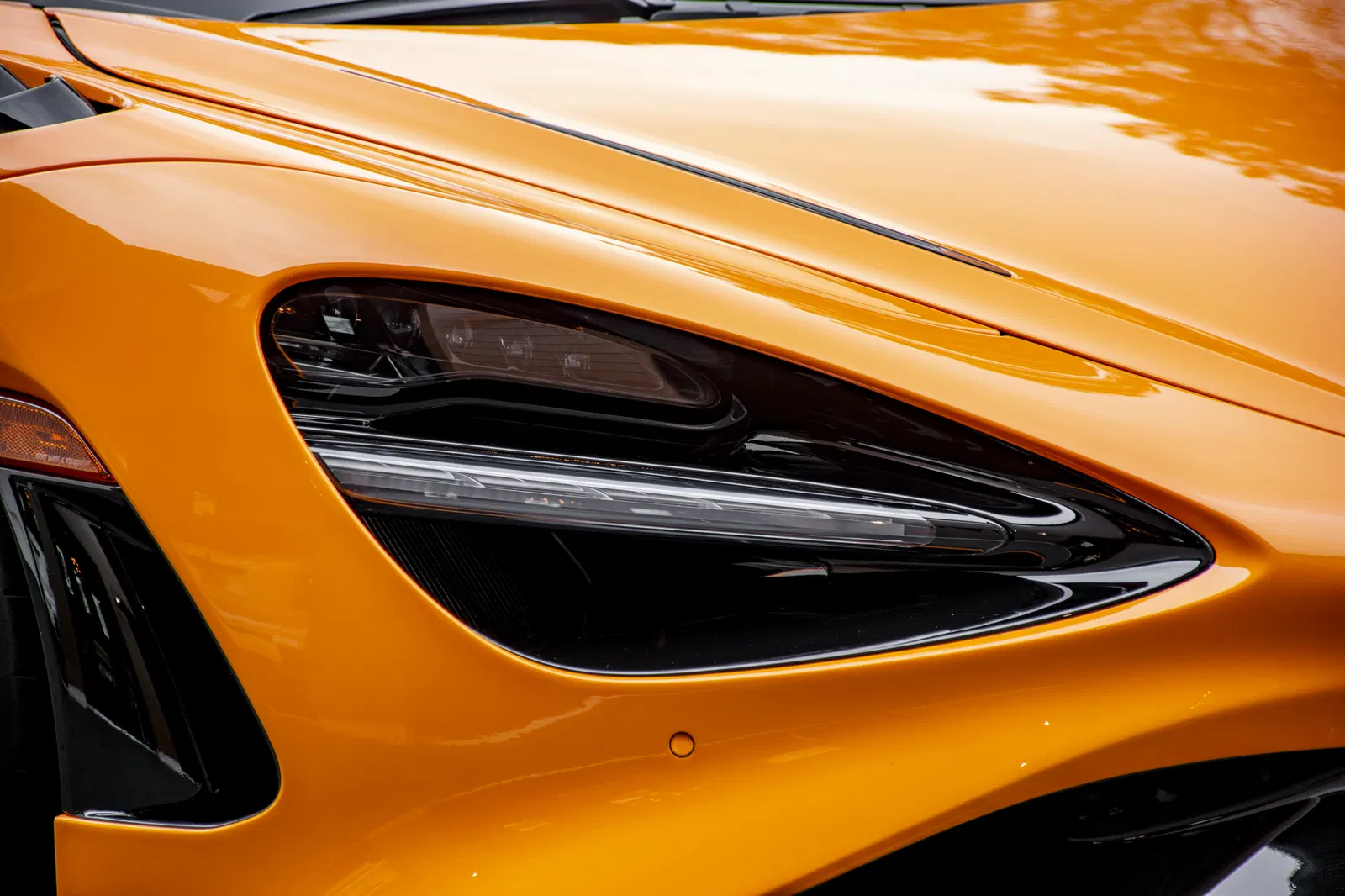 1,200-Mile 2022 McLaren 765LT Spider