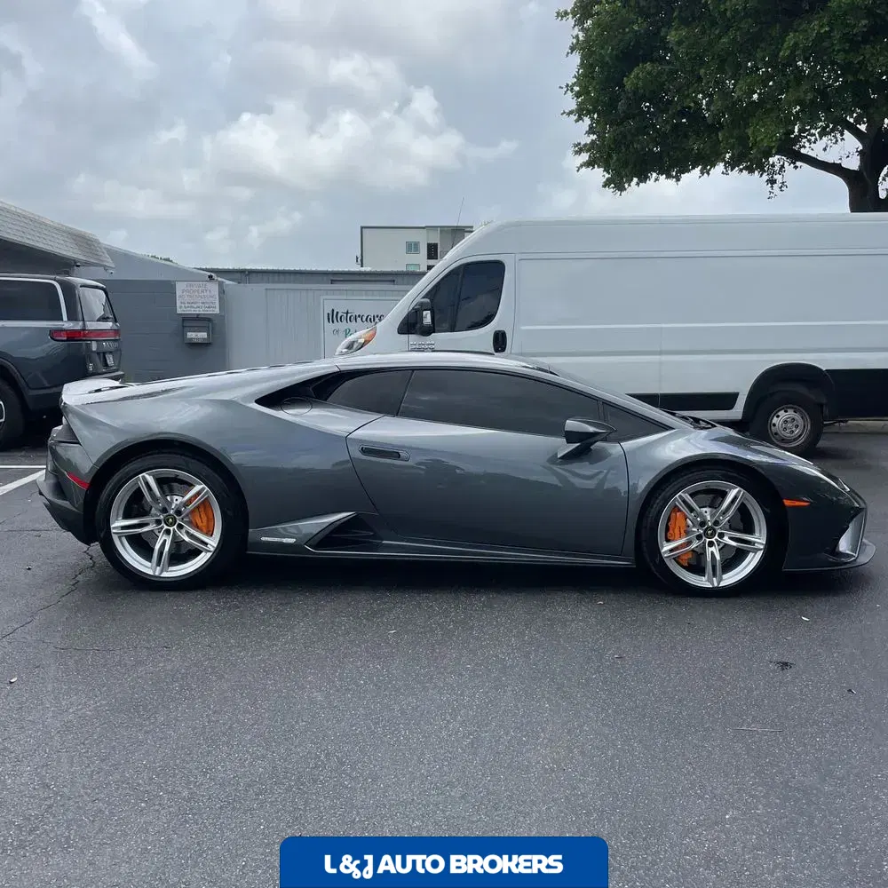 2020 Lamborghini Huracan EVO