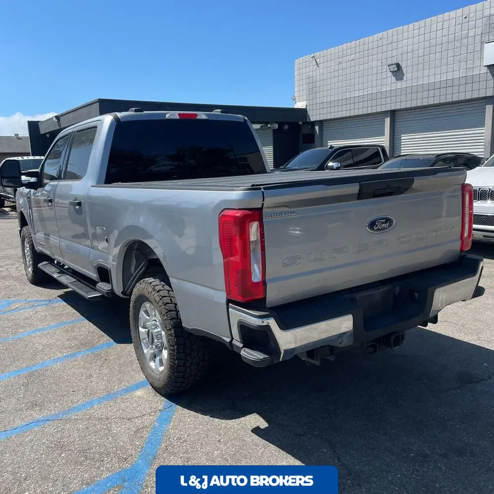 2023 Ford F-250 Super Duty XLT