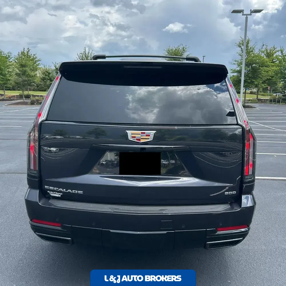 2025 Cadillac Escalade Sport Platinum