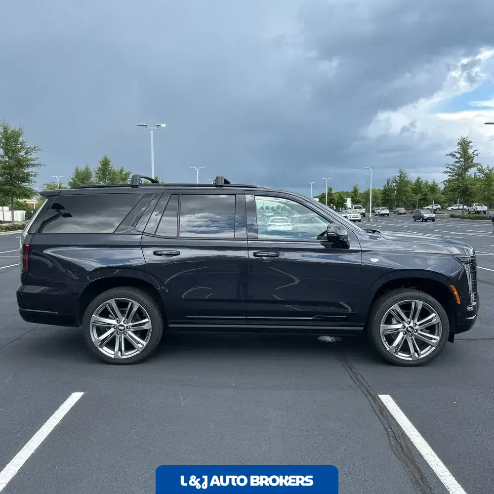 2025 Cadillac Escalade Sport Platinum