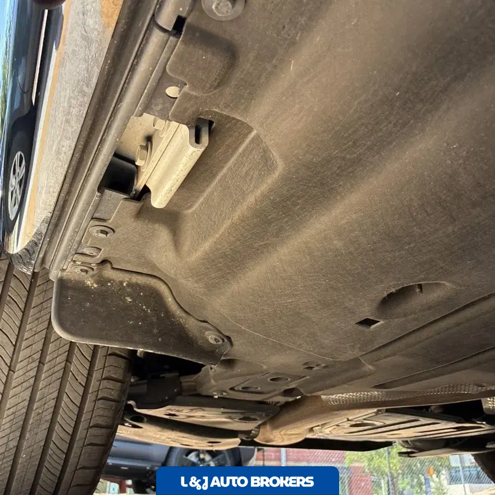 2024 Land Rover Range Rover SE P400