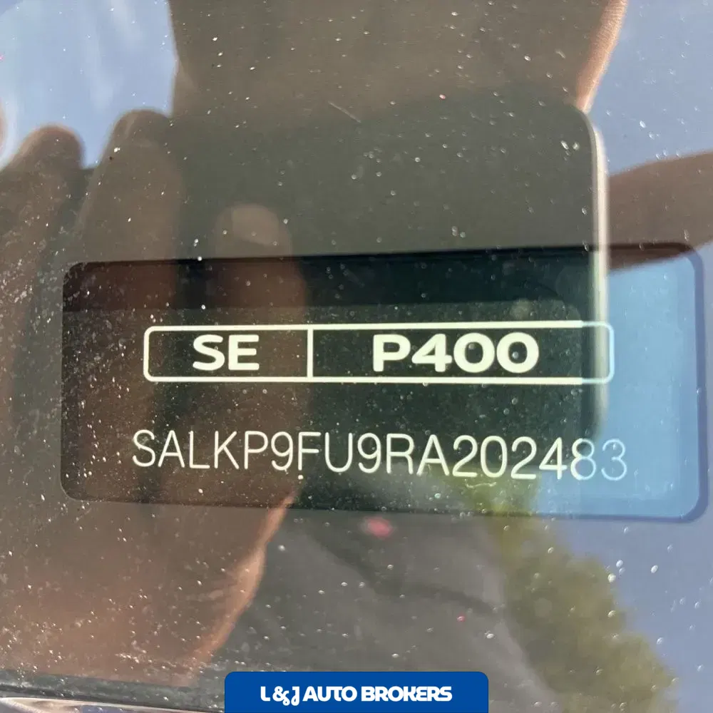 2024 Land Rover Range Rover SE P400