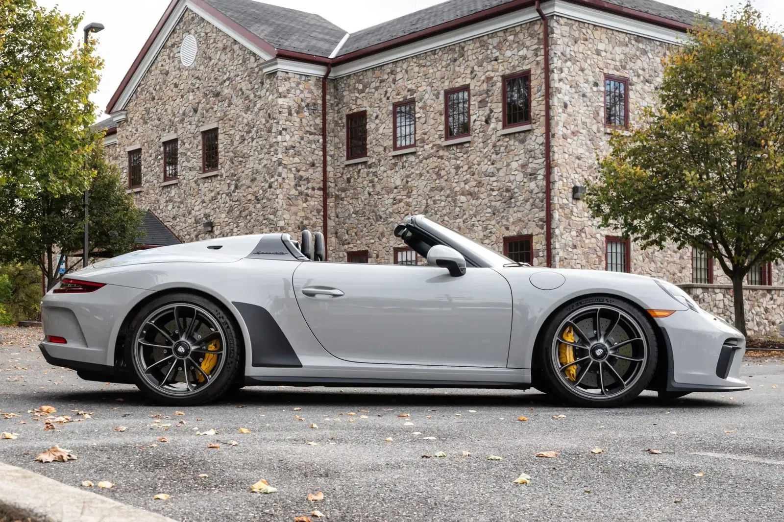 494-Mile 2019 Porsche 911 Speedster