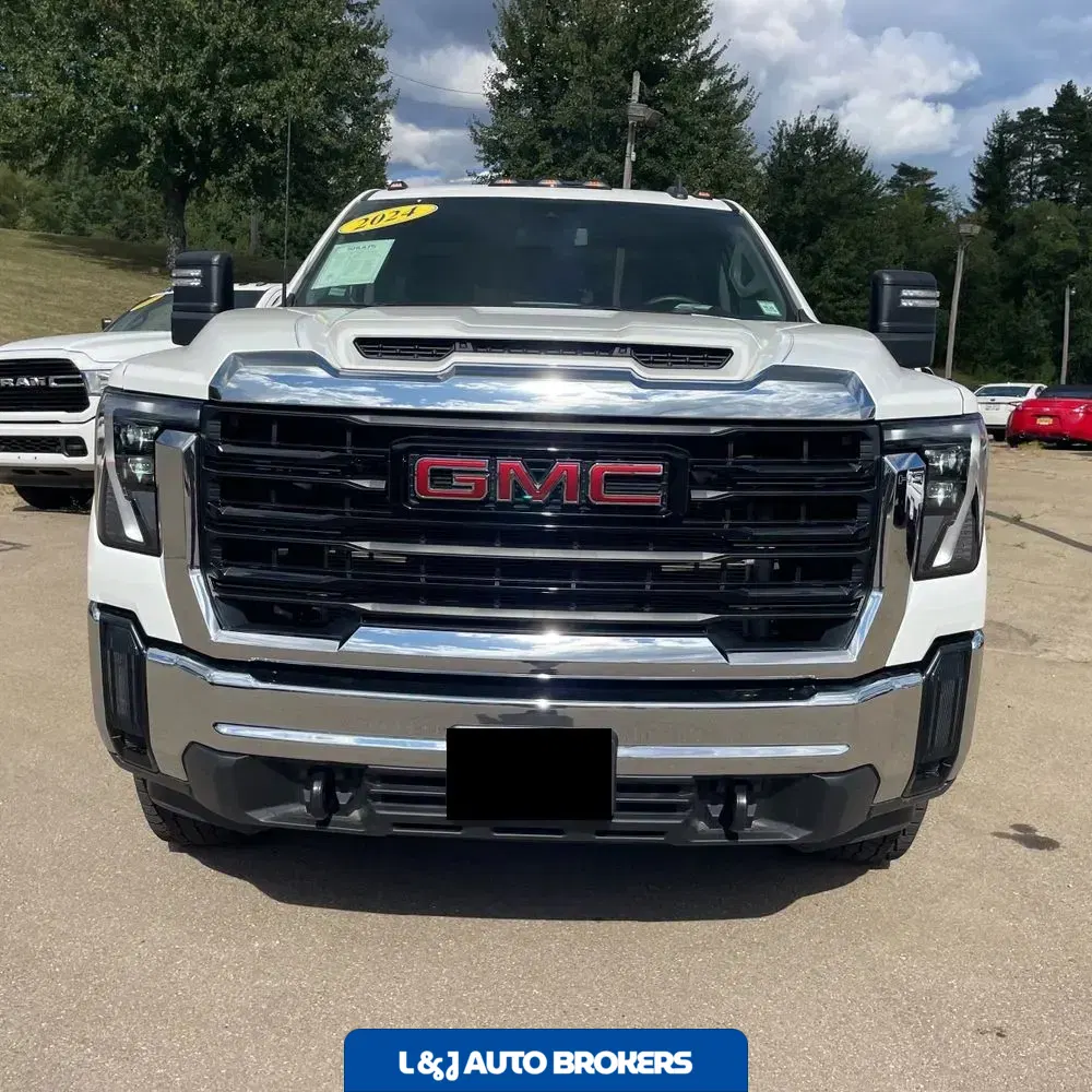 2024 GMC Sierra 2500HD Pro