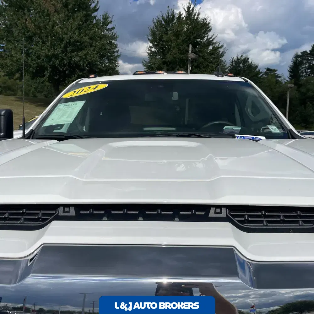 2024 GMC Sierra 2500HD Pro