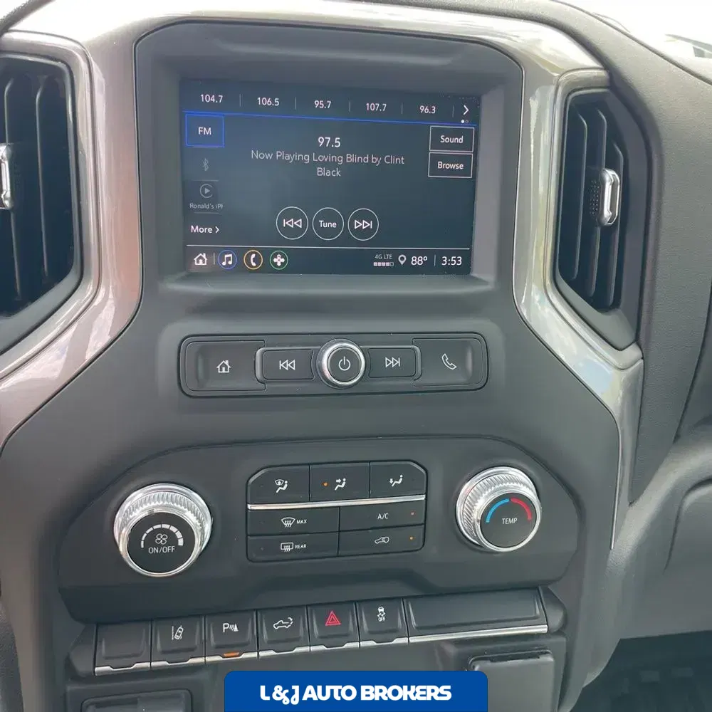 2024 GMC Sierra 2500HD Pro