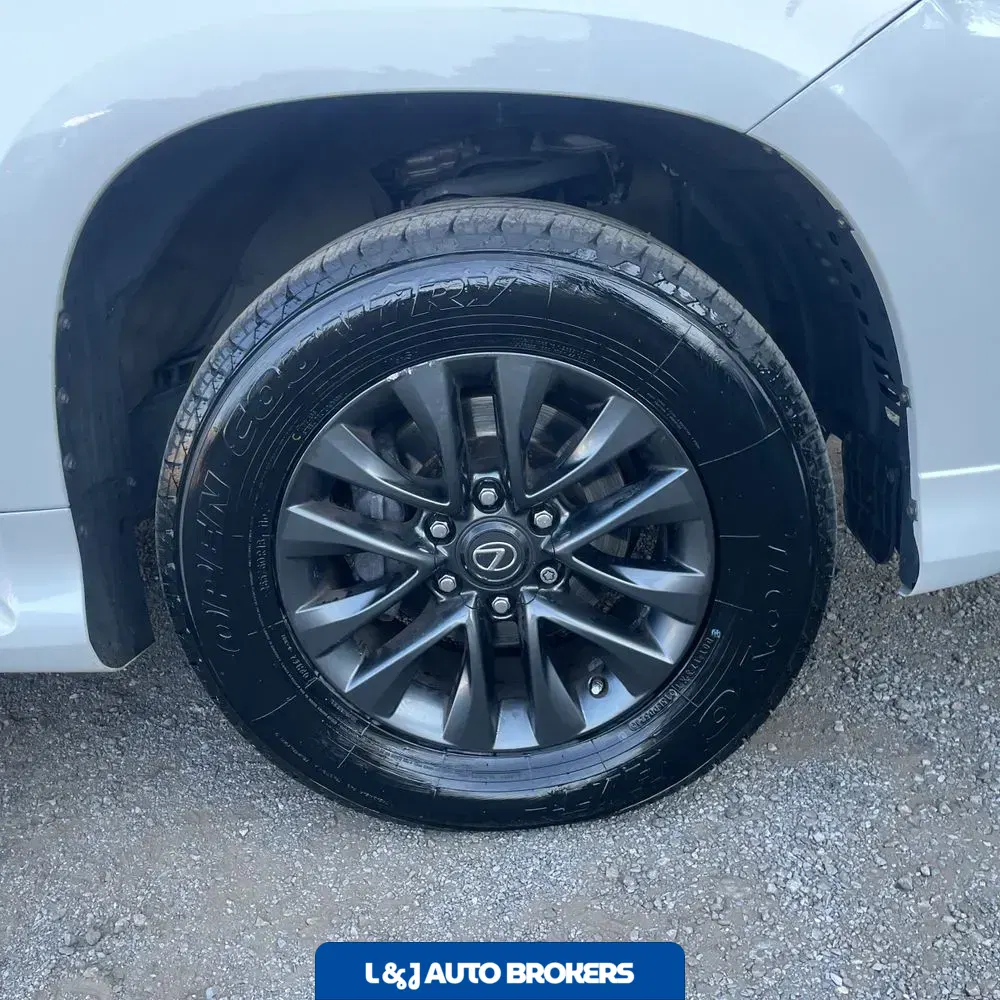 2022 Lexus GX 460 Base