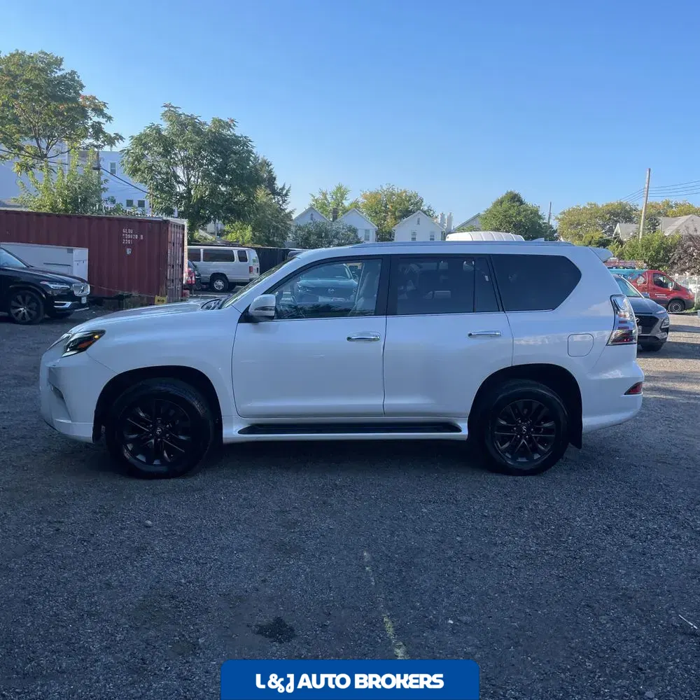 2022 Lexus GX 460 Base