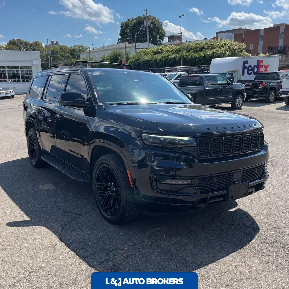 2023 Jeep Wagoneer Carbide