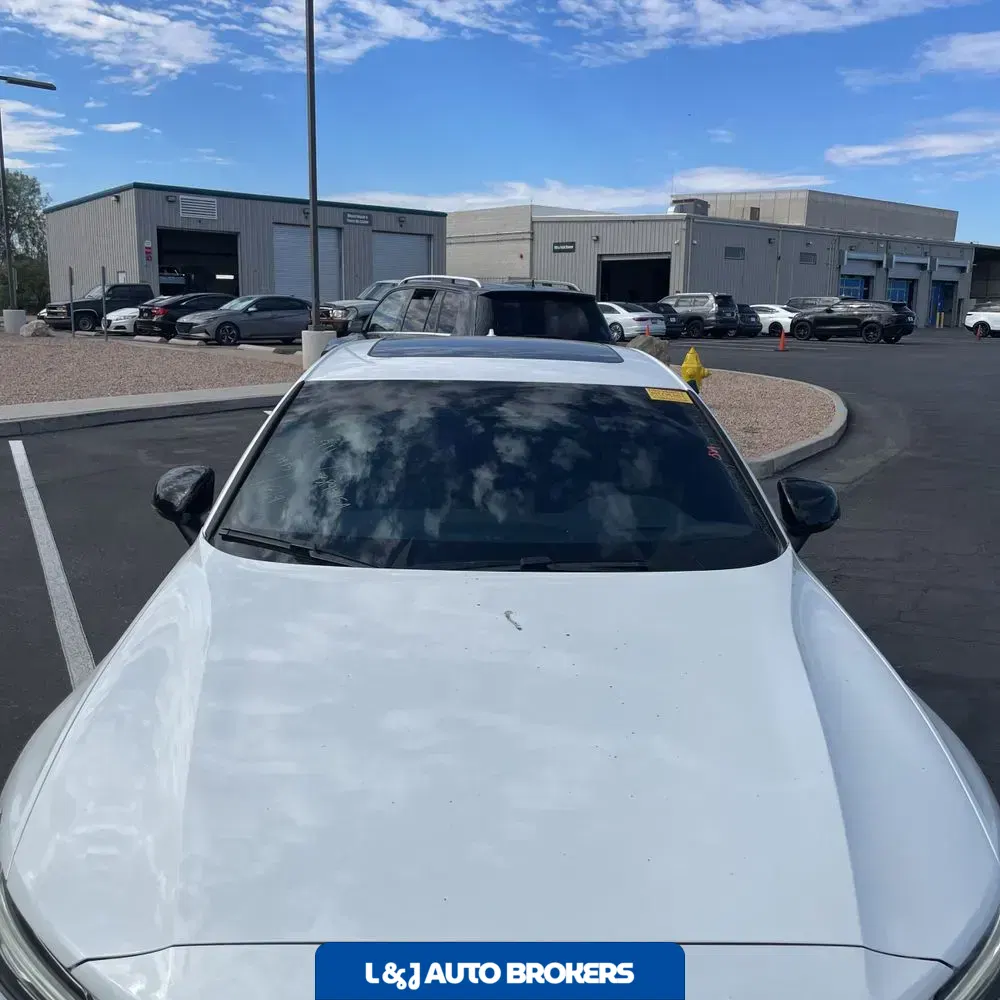 2024 Volvo S60 T8 - Ultimate PHEV