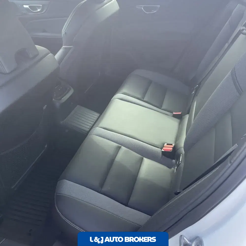 2024 Volvo S60 T8 - Ultimate PHEV