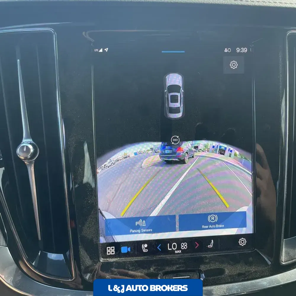 2024 Volvo S60 T8 - Ultimate PHEV
