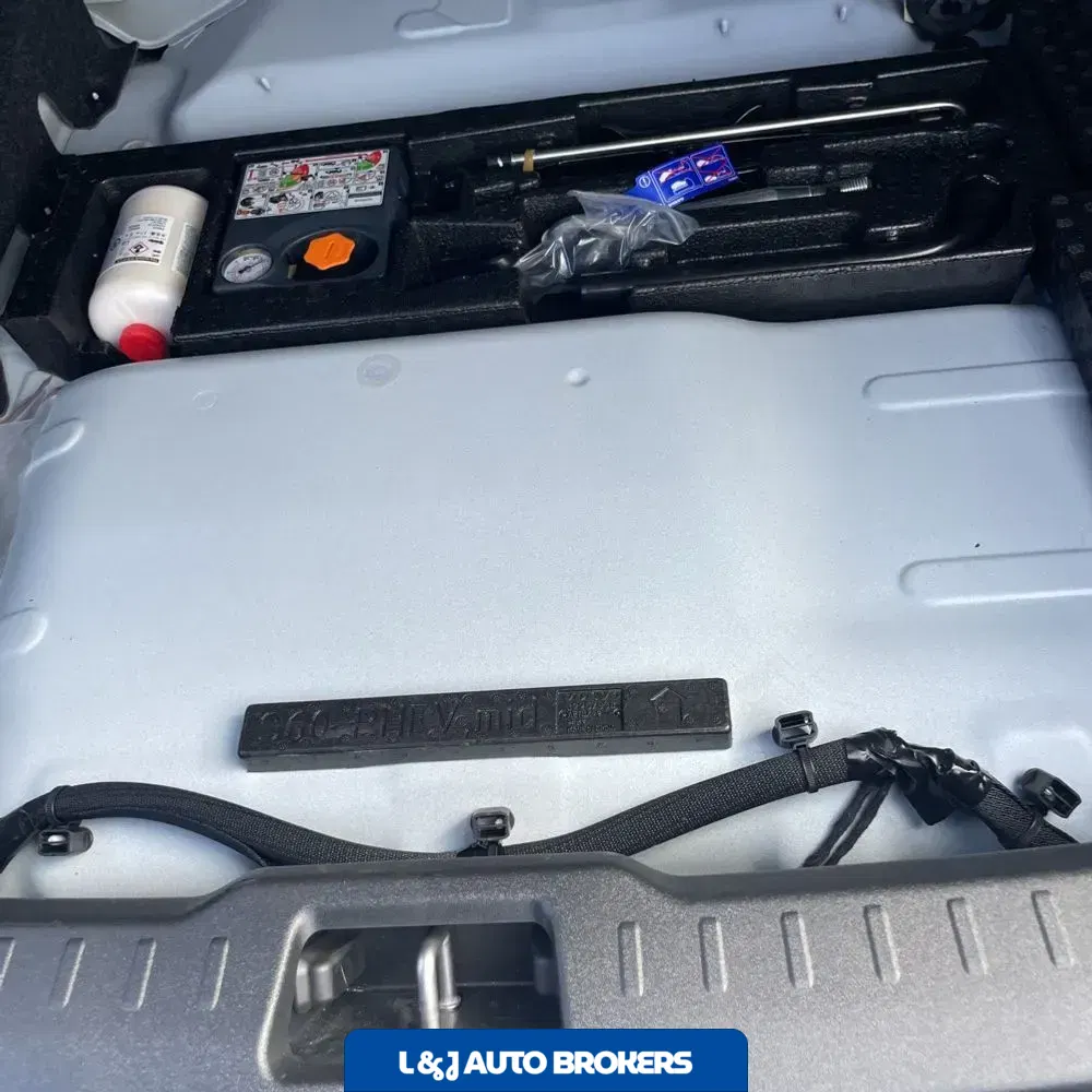 2024 Volvo S60 T8 - Ultimate PHEV