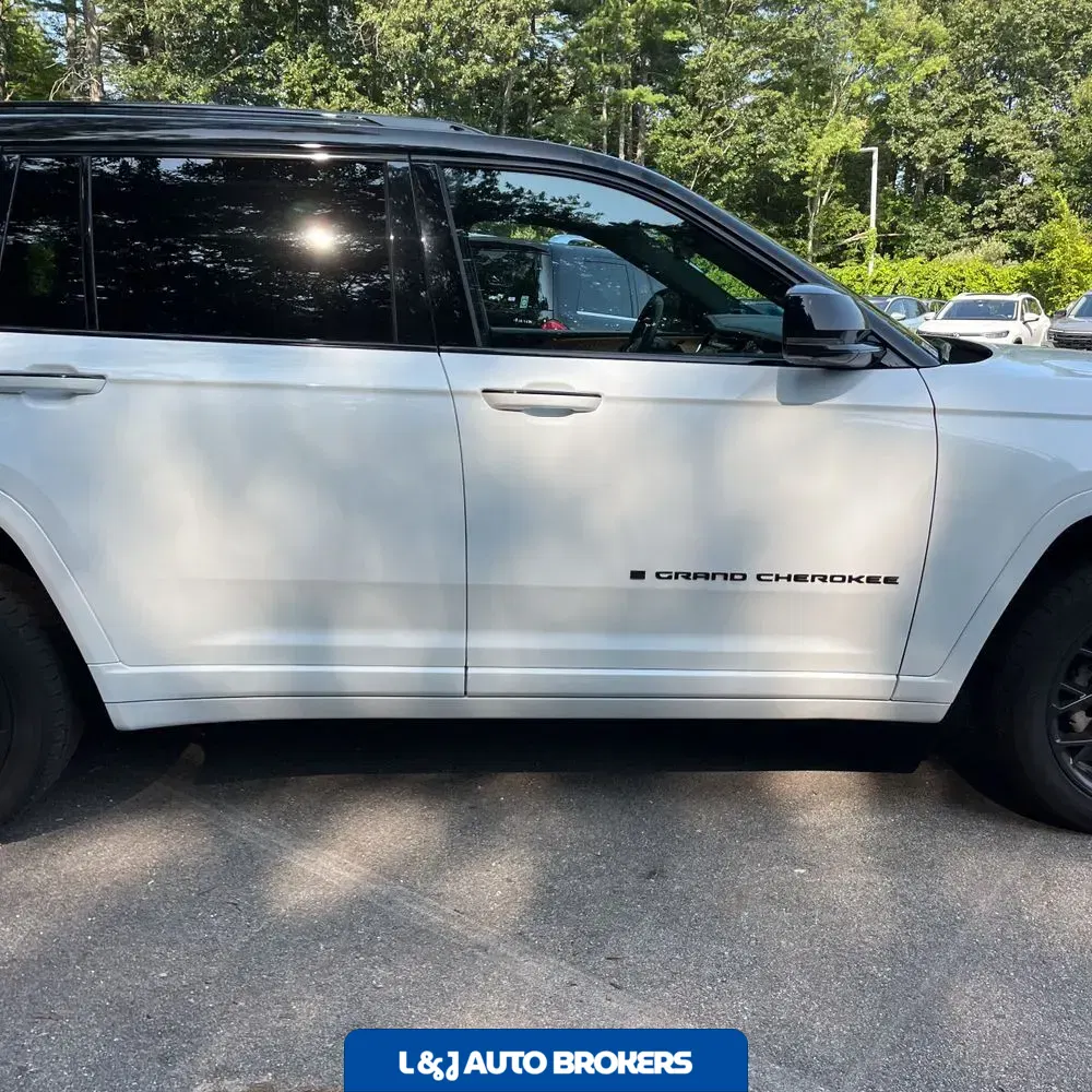 2023 Jeep Grand Cherokee L Summit Reserve