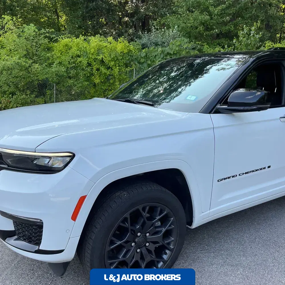 2023 Jeep Grand Cherokee L Summit Reserve