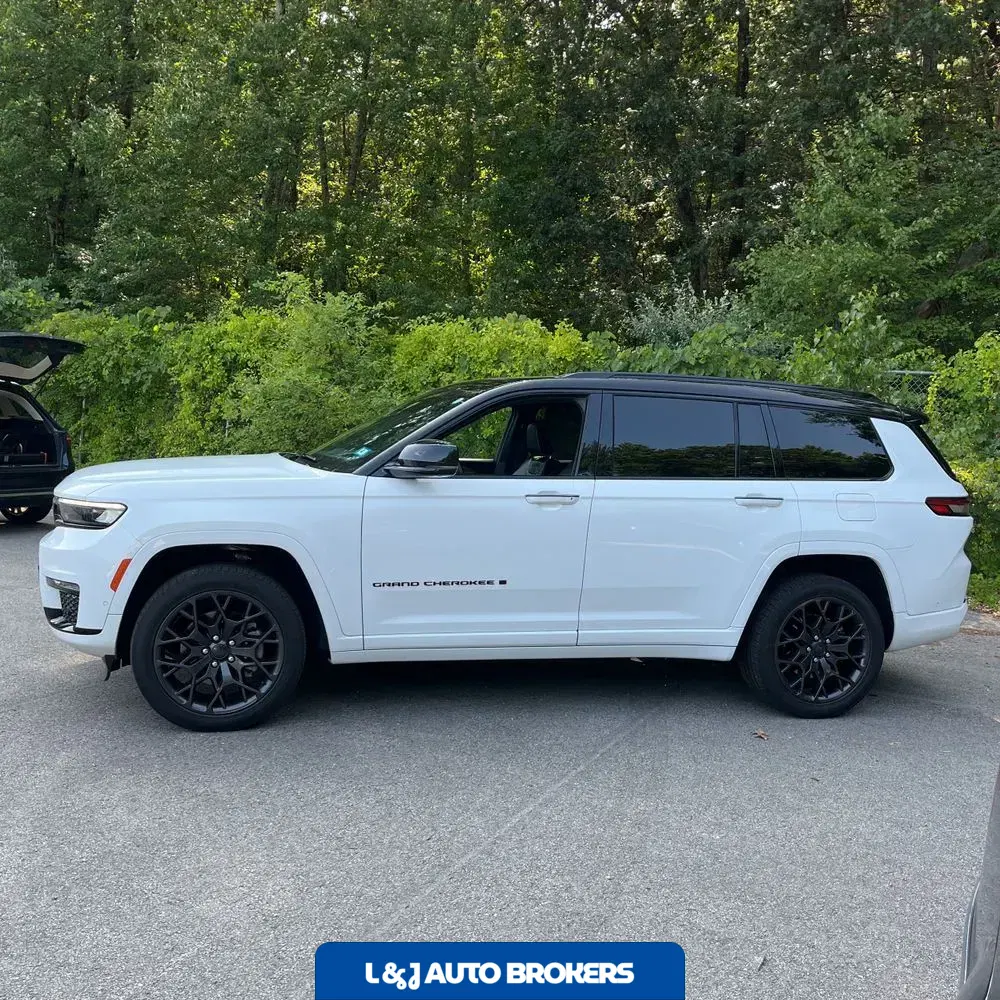 2023 Jeep Grand Cherokee L Summit Reserve