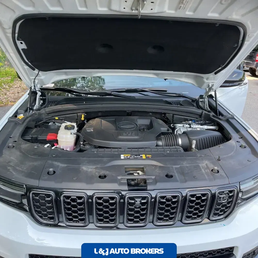 2023 Jeep Grand Cherokee L Summit Reserve