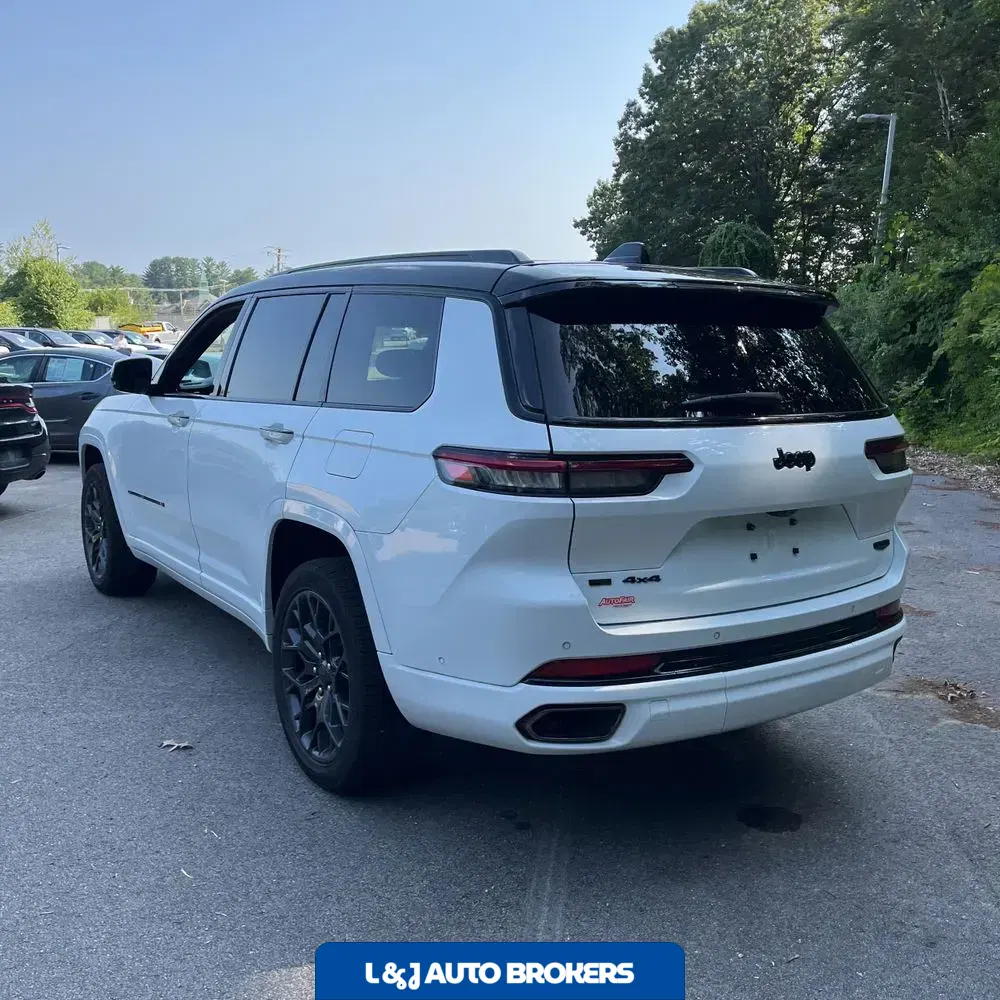 2023 Jeep Grand Cherokee L Summit Reserve